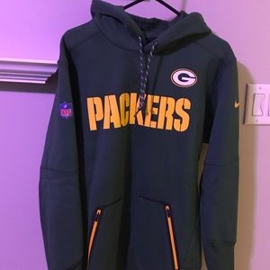 Green Bay Packers On Field Hooded Sweatshirt